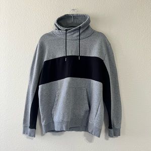 H&M Gray & Black Hoodie | size L